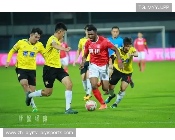 CBA足球联赛群殴事件视频回顾与争议分析